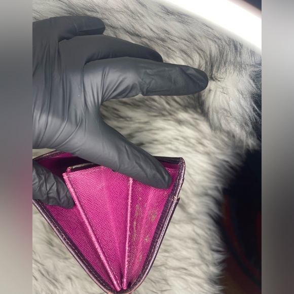 Authentic Louis Vuitton Epi Sarah Wallet Dark Purple - Picture 12 of 16